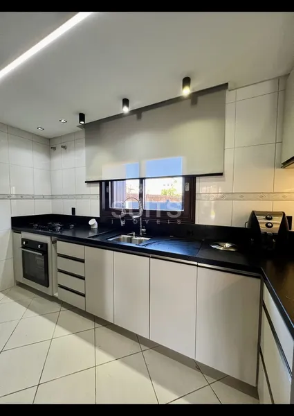 Excelente sobrado á venda no Centro de Xangri-Lá!: 6ª foto da galeria de imagens do imóvel