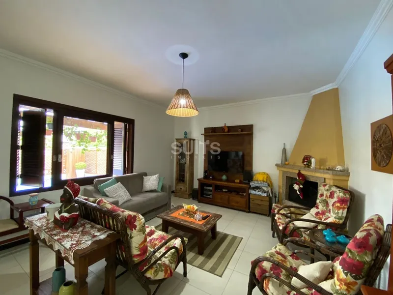 EXCELENTE CASA NA PRAIA D ATLANTIDA SUL: 7ª foto da galeria de imagens do imóvel