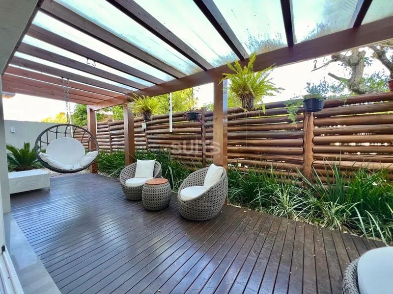 Incrível sobrado junto ao mar na praia de Atlântida: 30ª foto da galeria de imagens do imóvel