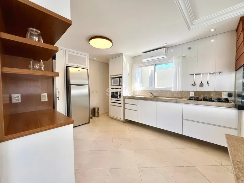 Incrível sobrado junto ao mar na praia de Atlântida: 25ª foto da galeria de imagens do imóvel