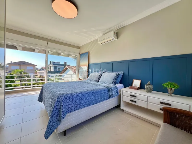 Incrível sobrado junto ao mar na praia de Atlântida: 62ª foto da galeria de imagens do imóvel