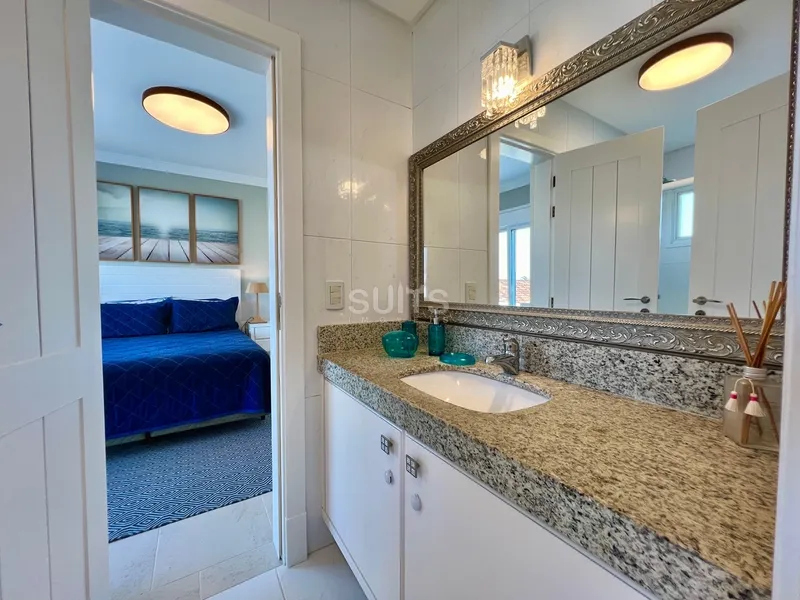 Incrível sobrado junto ao mar na praia de Atlântida: 57ª foto da galeria de imagens do imóvel