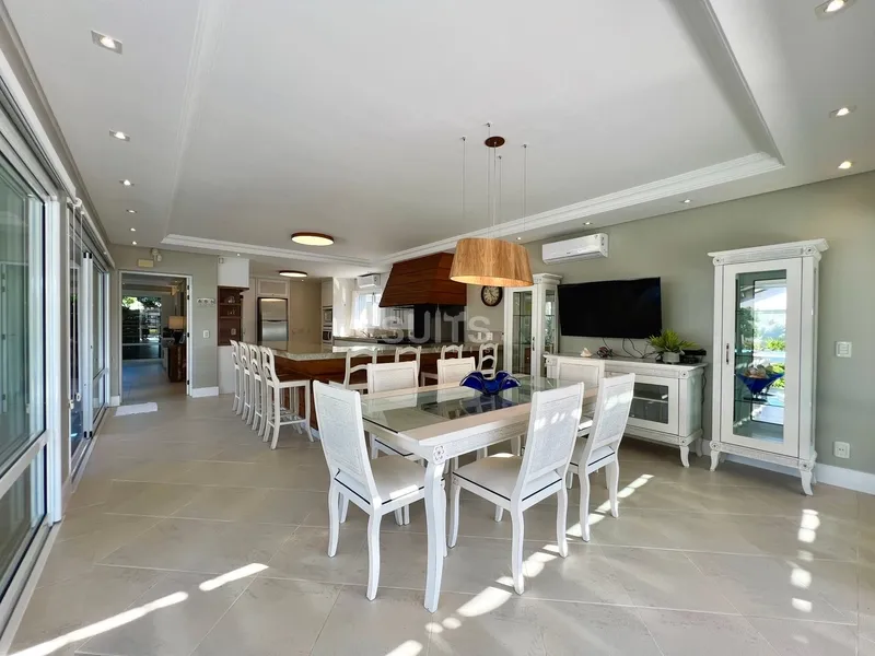 Incrível sobrado junto ao mar na praia de Atlântida: 19ª foto da galeria de imagens do imóvel