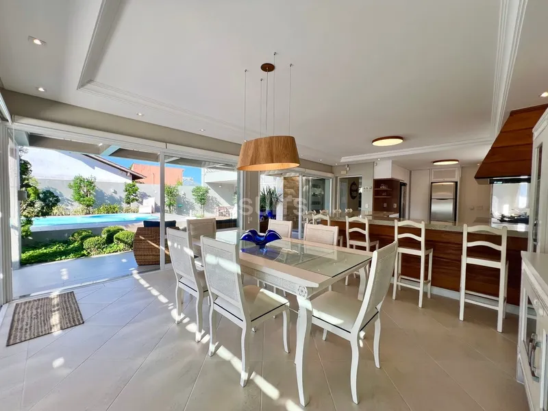 Incrível sobrado junto ao mar na praia de Atlântida: 20ª foto da galeria de imagens do imóvel