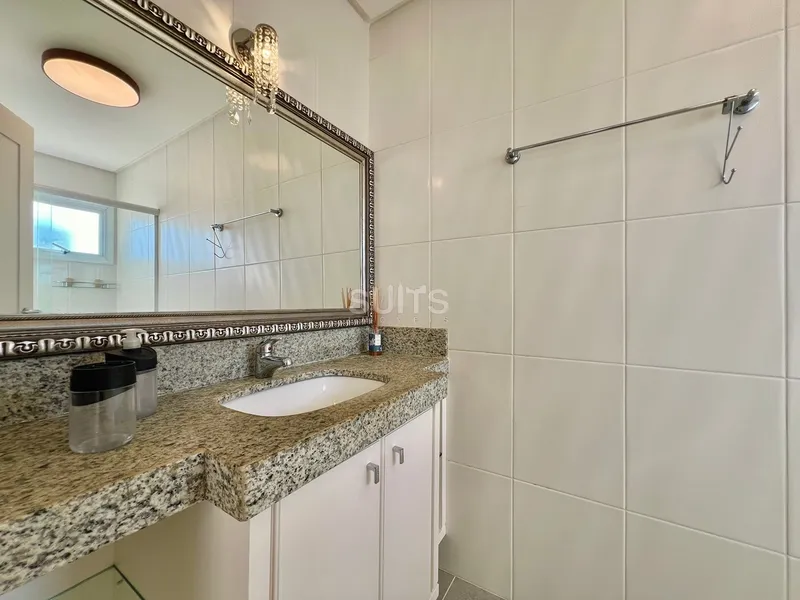 Incrível sobrado junto ao mar na praia de Atlântida: 50ª foto da galeria de imagens do imóvel