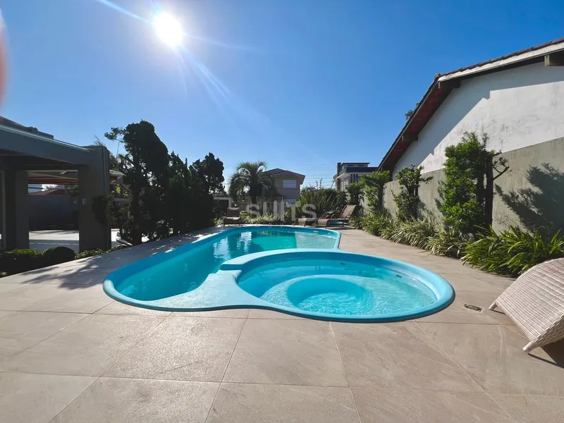 Incrível sobrado junto ao mar na praia de Atlântida: 11ª foto da galeria de imagens do imóvel