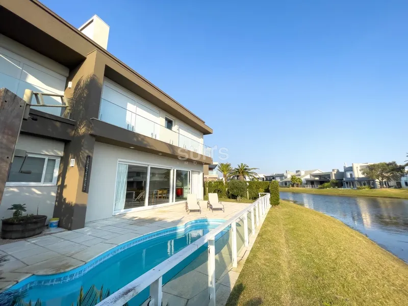 Incrível sobrado no Condomínio Enseada Lagos: 25ª foto da galeria de imagens do imóvel