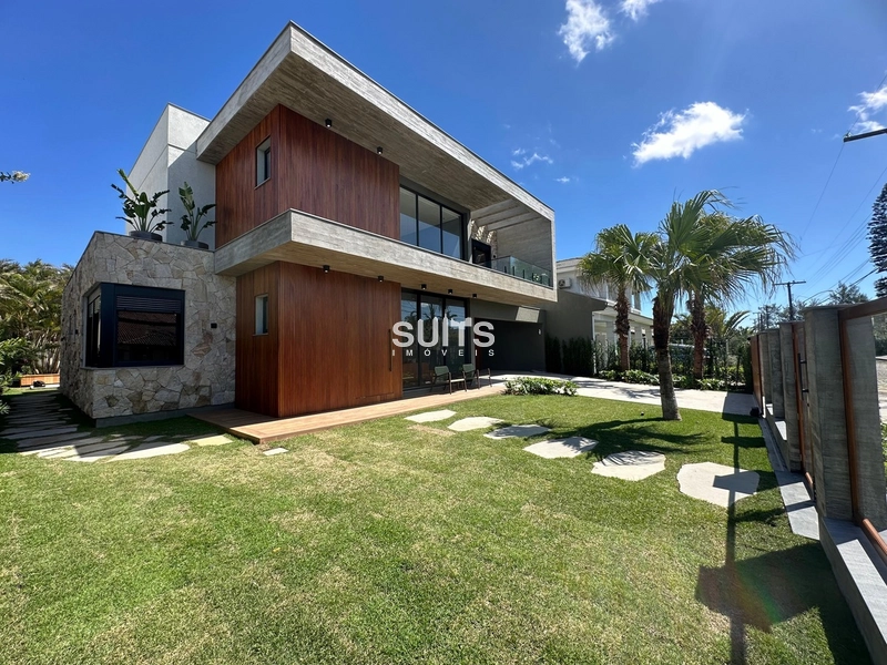 Excelente sobrado à venda na praia de Atlântida em Xangri-lá: 2ª foto da galeria de imagens do imóvel