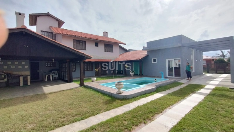 Sobrado de esquina à venda no Centro de Xangri-Lá : 13ª foto da galeria de imagens do imóvel