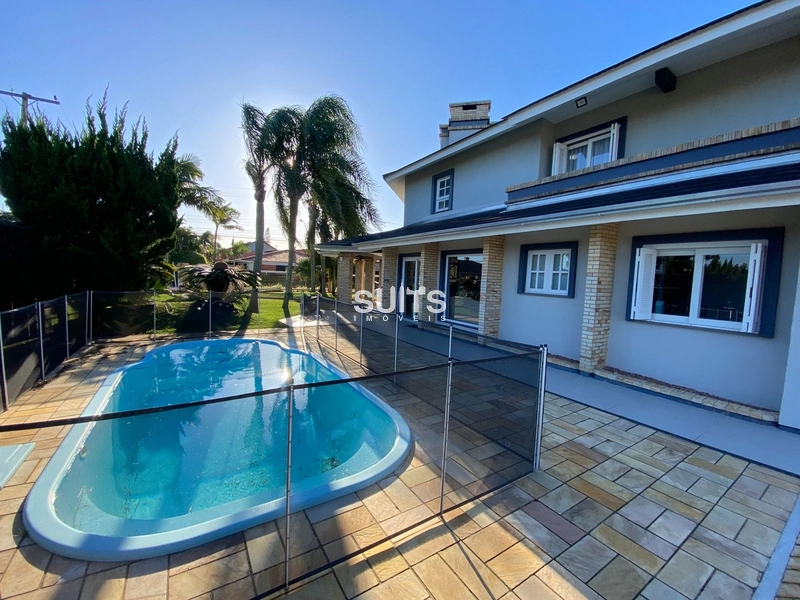 Excelente sobrado à venda em Atlântida: 13ª foto da galeria de imagens do imóvel