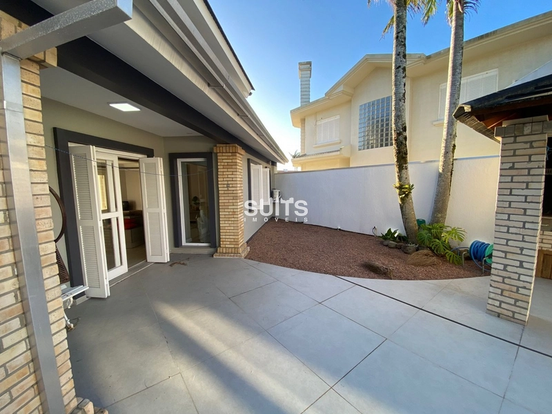 Excelente sobrado à venda em Atlântida: 42ª foto da galeria de imagens do imóvel