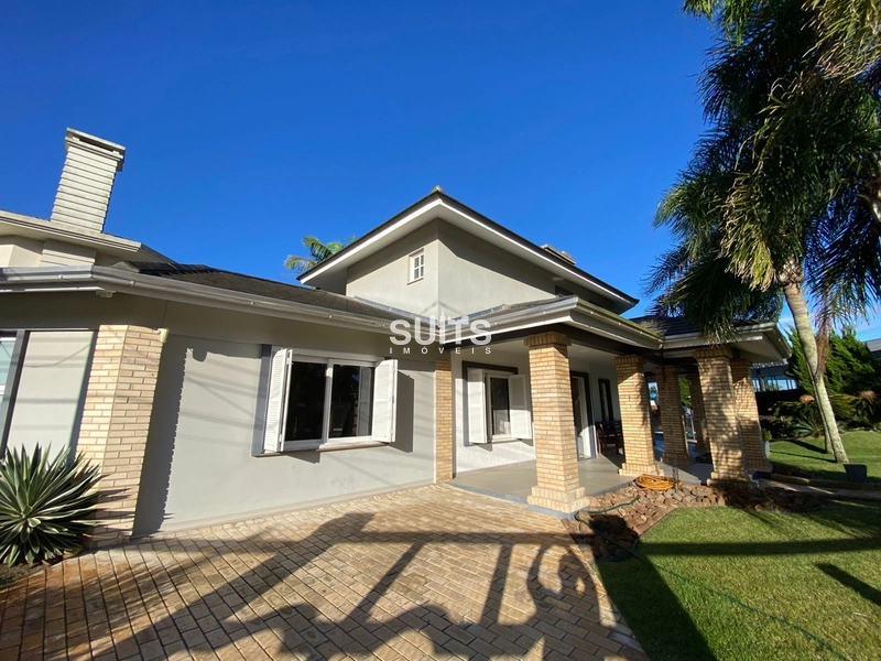 Excelente sobrado à venda em Atlântida: 3ª foto da galeria de imagens do imóvel