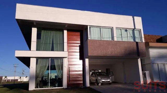 Excelente sobrado com vista para o lago no Condomínio Dubai: 1ª foto da galeria de imagens do imóvel