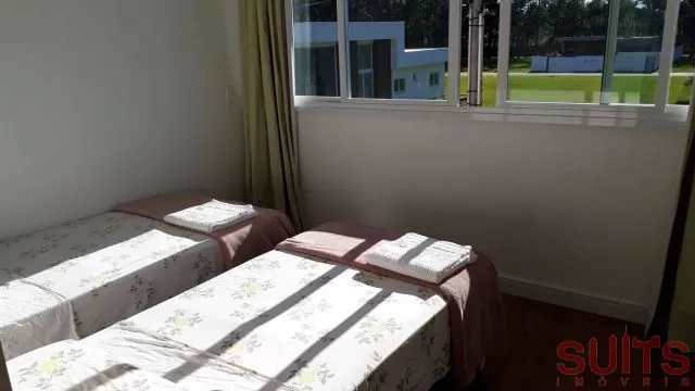 Excelente sobrado com vista para o lago no Condomínio Dubai: 33ª foto da galeria de imagens do imóvel