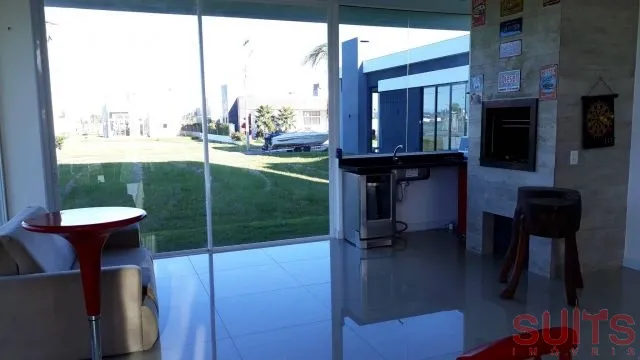 Excelente sobrado com vista para o lago no Condomínio Dubai: 10ª foto da galeria de imagens do imóvel