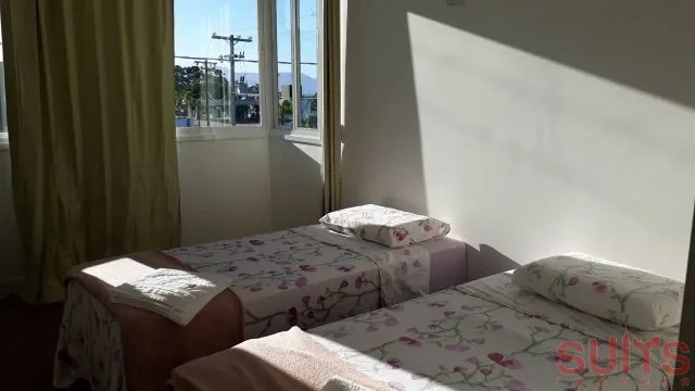 Excelente sobrado com vista para o lago no Condomínio Dubai: 36ª foto da galeria de imagens do imóvel