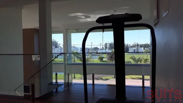 Excelente sobrado com vista para o lago no Condomínio Dubai: 38ª foto da galeria de imagens do imóvel