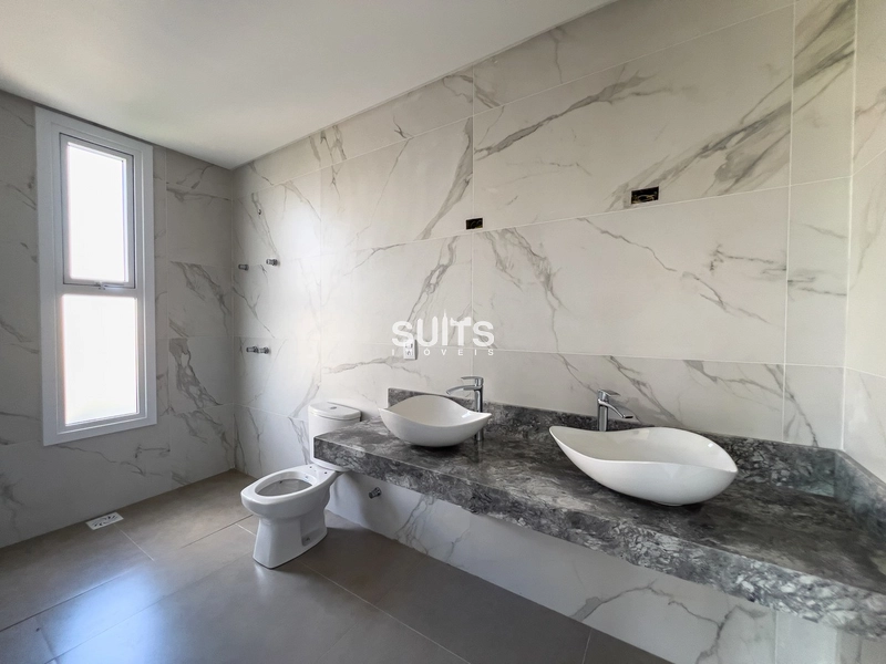 Excelente sobrado de esquina à venda no condomínio Blue: 22ª foto da galeria de imagens do imóvel