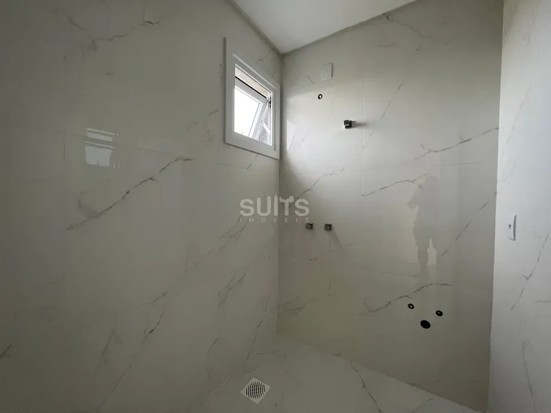 Excelente sobrado próximo ao mar: 13ª foto da galeria de imagens do imóvel