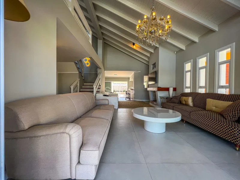 Sobrado uma quadra do mar em Atlântida: 7ª foto da galeria de imagens do imóvel