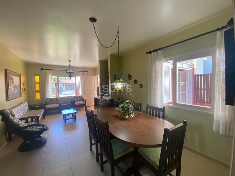 Linda casa no centro de Xangri-Lá próxima ao mar: 5ª foto da galeria de imagens do imóvel