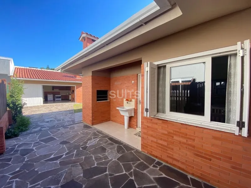 Linda casa no centro de Xangri-Lá próxima ao mar: 14ª foto da galeria de imagens do imóvel