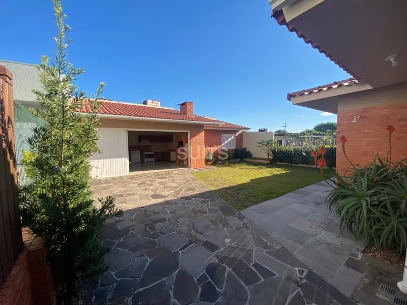 Linda casa no centro de Xangri-Lá próxima ao mar: 15ª foto da galeria de imagens do imóvel