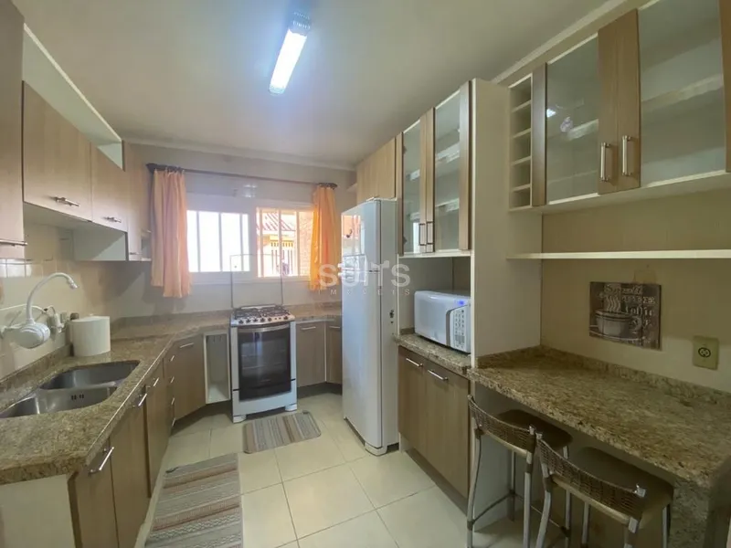 Linda casa no centro de Xangri-Lá próxima ao mar: 6ª foto da galeria de imagens do imóvel