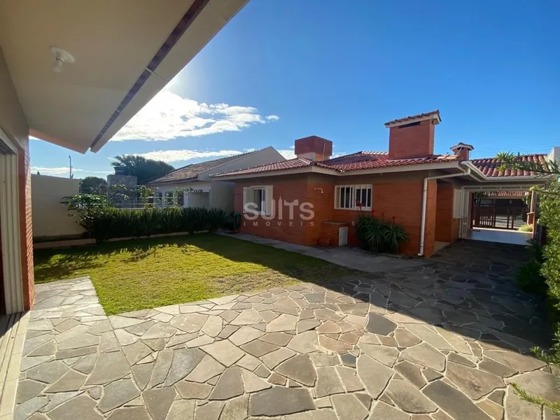 Linda casa no centro de Xangri-Lá próxima ao mar: 16ª foto da galeria de imagens do imóvel