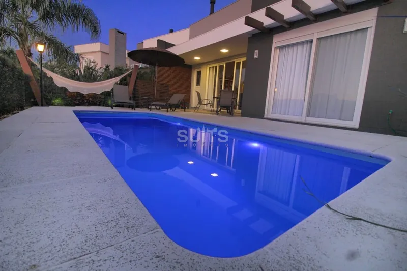 Linda casa beira lago à venda no condomínio Sea Coast: 23ª foto da galeria de imagens do imóvel