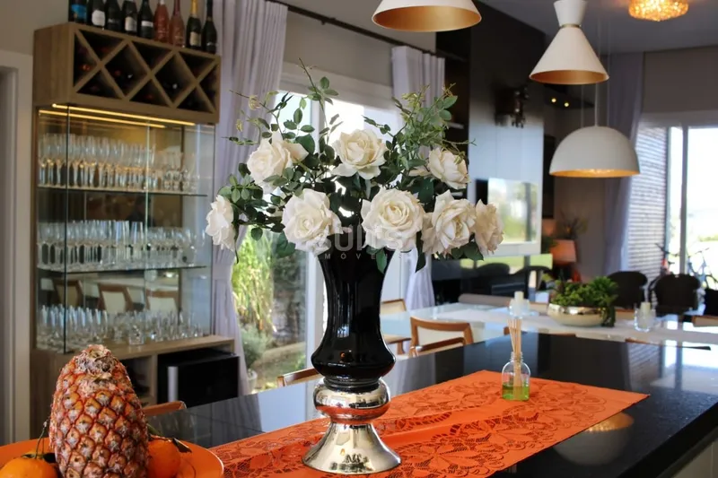 Linda casa beira lago à venda no condomínio Sea Coast: 11ª foto da galeria de imagens do imóvel