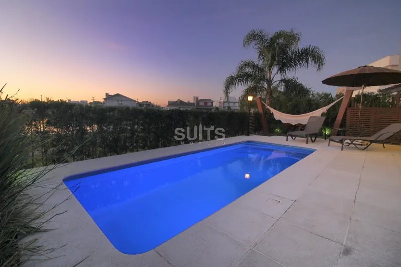 Linda casa beira lago à venda no condomínio Sea Coast: 24ª foto da galeria de imagens do imóvel