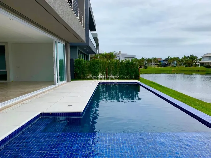 Lindo sobrado beira lago no condomínio Enseada: 12ª foto da galeria de imagens do imóvel