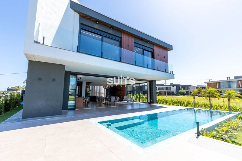 Excelente sobrado à venda no condomínio Sense: 2ª foto da galeria de imagens do imóvel