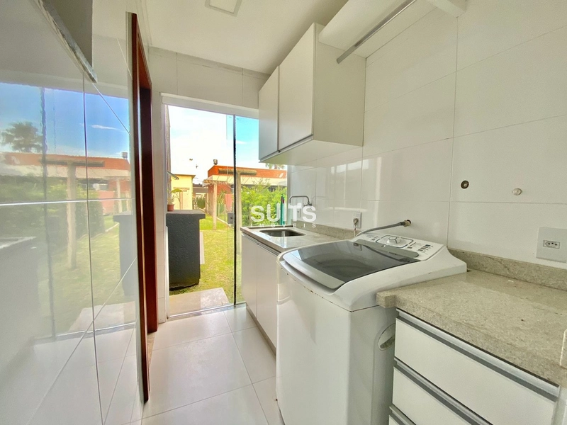 Ótima casa à venda no condomínio Dubai: 1ª foto da galeria de imagens do imóvel