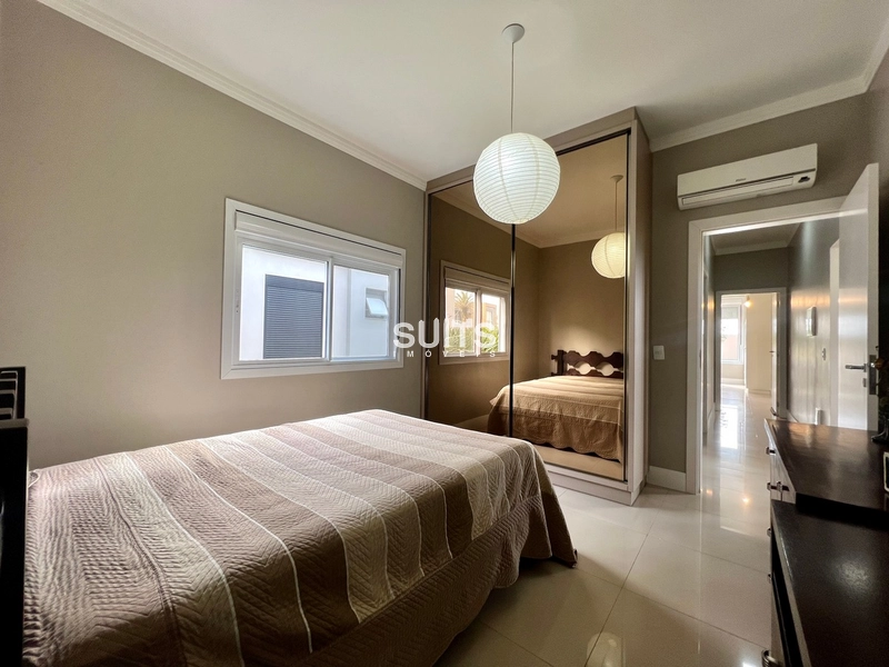 Ótima casa com fundos para o lago no condomínio Riviera: 22ª foto da galeria de imagens do imóvel