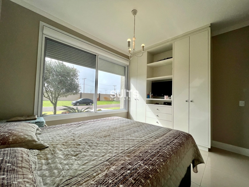 Ótima casa com fundos para o lago no condomínio Riviera: 10ª foto da galeria de imagens do imóvel