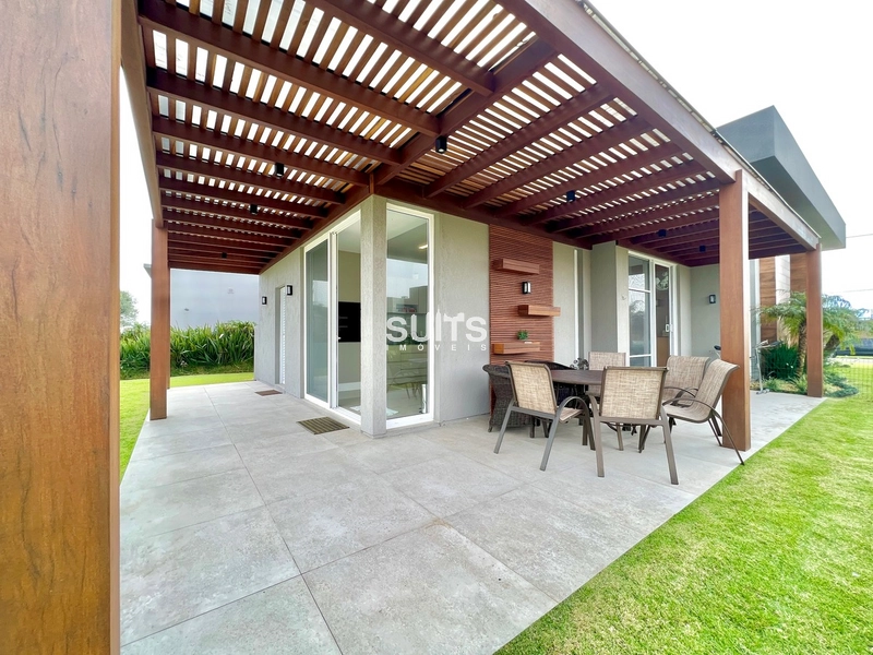 Ótima casa com fundos para o lago no condomínio Riviera: 23ª foto da galeria de imagens do imóvel