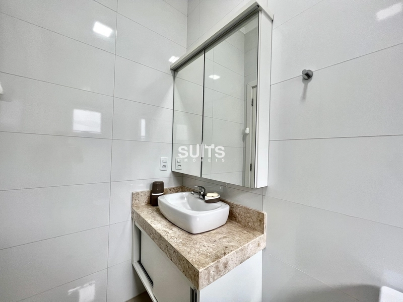 Ótima casa com fundos para o lago no condomínio Riviera: 15ª foto da galeria de imagens do imóvel