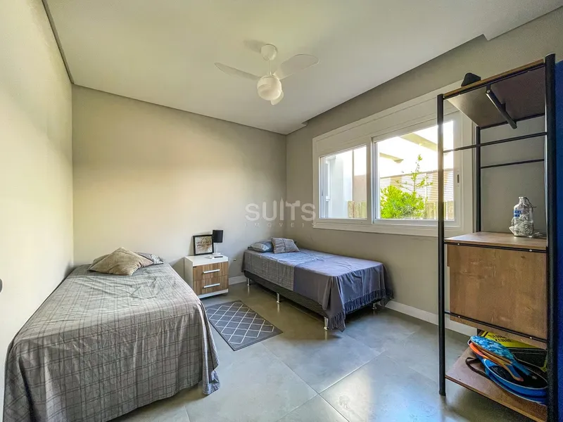 Lindo imóvel beira lago no condomínio Riviera: 14ª foto da galeria de imagens do imóvel