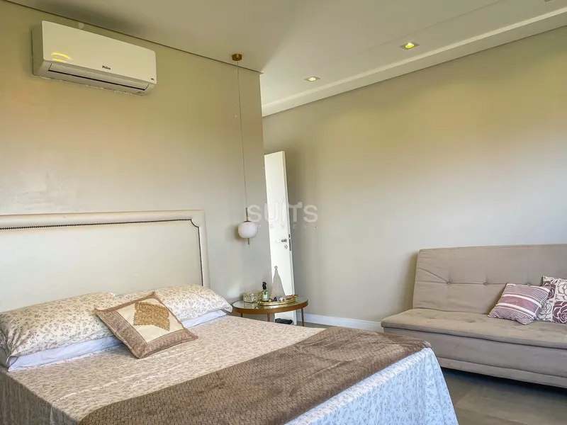 Lindo imóvel beira lago no condomínio Riviera: 16ª foto da galeria de imagens do imóvel