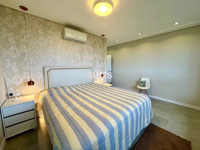 Lindo imóvel beira lago no condomínio Riviera: 17ª foto da galeria de imagens do imóvel