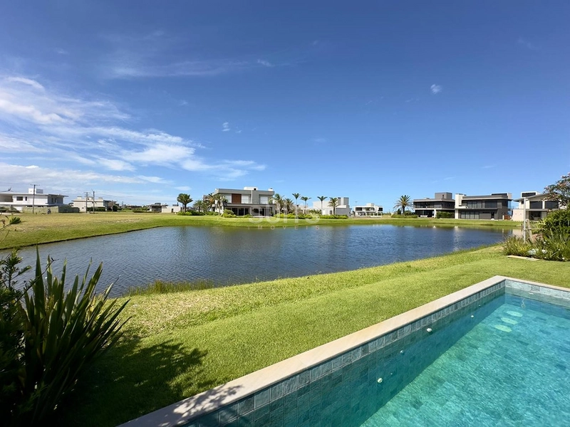 Excelente casa no Condomínio Beira mar Costa Serena : 13ª foto da galeria de imagens do imóvel