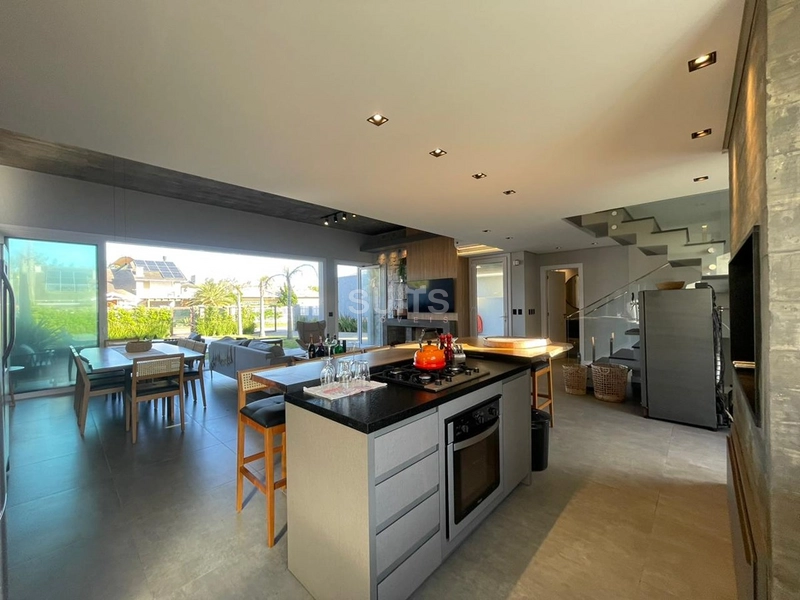 Incrível sobrado a 01 quadra do mar na praia do Remanso: 8ª foto da galeria de imagens do imóvel