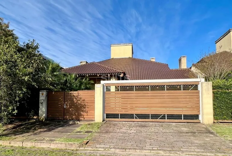 Sobrado em excelente localização na praia de Atlântida: 2ª foto da galeria de imagens do imóvel