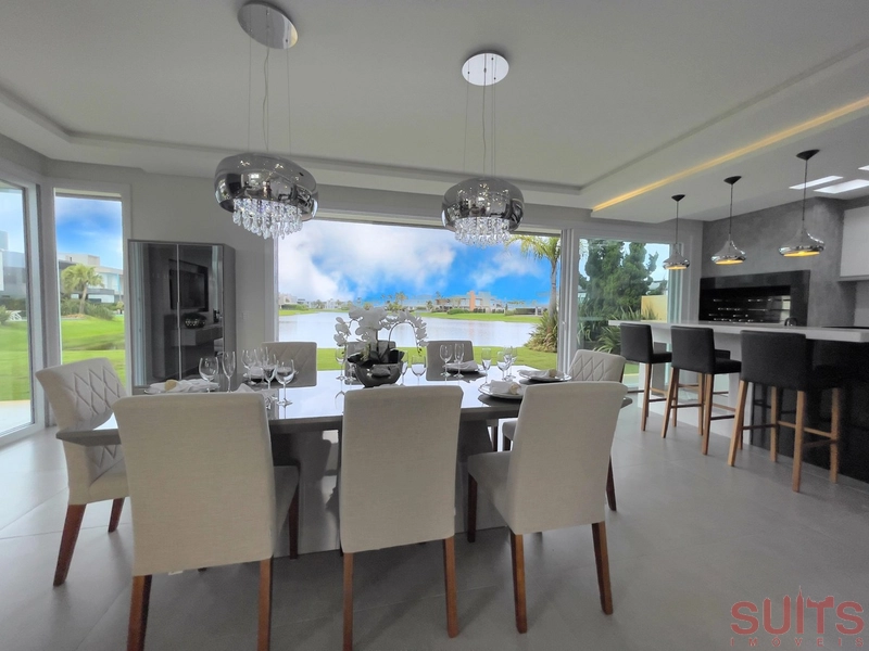 Lindo sobrado beira-lago no Condomínio Enseada: 12ª foto da galeria de imagens do imóvel