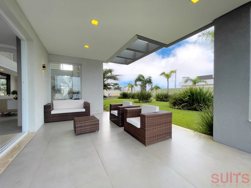 Lindo sobrado beira-lago no Condomínio Enseada: 25ª foto da galeria de imagens do imóvel