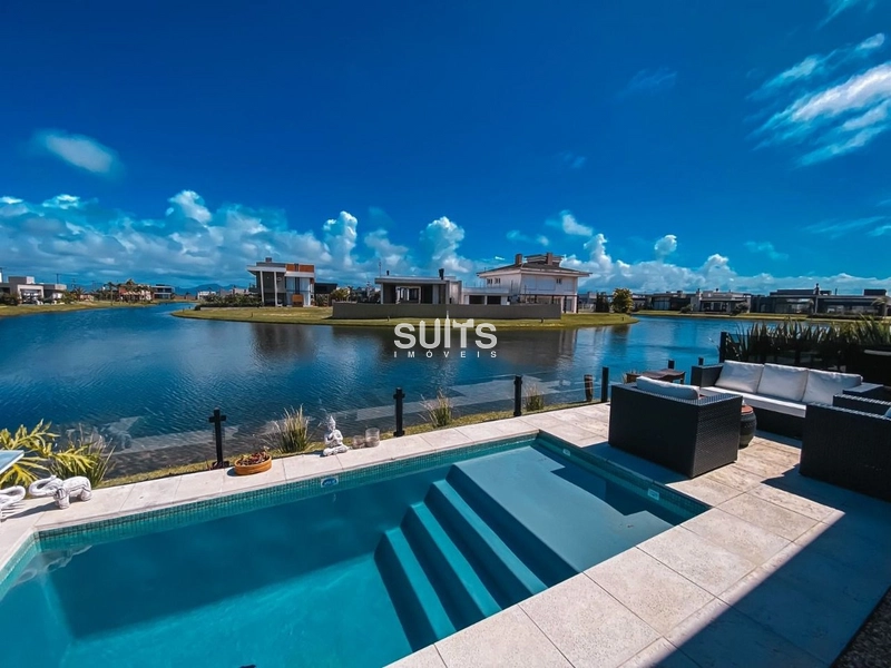 Casa mobiliada e decorada na beira do lago no condomínio Riviera: 20ª foto da galeria de imagens do imóvel