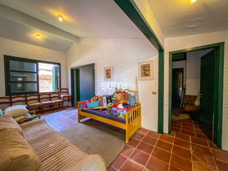 Excelente sobrado de esquina próximo ao mar no Centro de Xangri-Lá: 25ª foto da galeria de imagens do imóvel