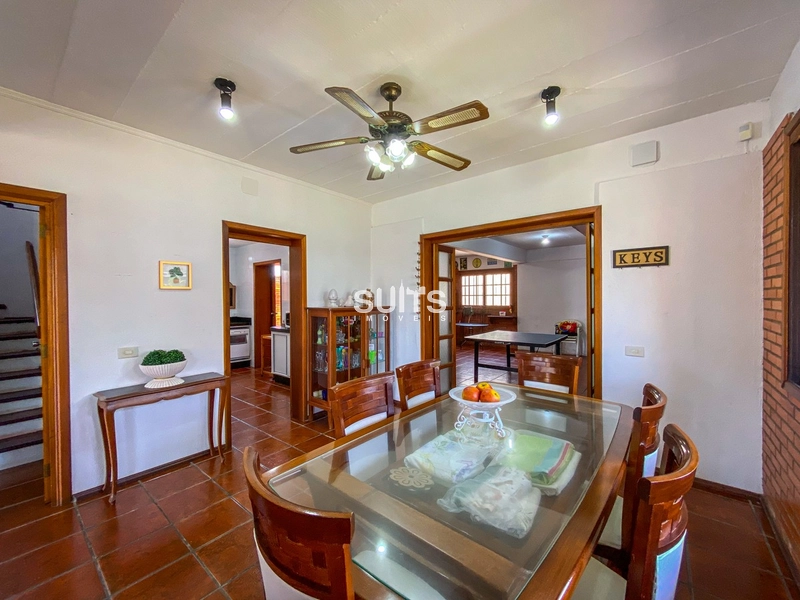 Excelente sobrado de esquina próximo ao mar no Centro de Xangri-Lá: 11ª foto da galeria de imagens do imóvel